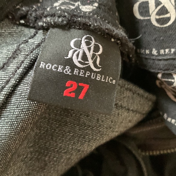 Rock & Republic Berlin black mid rise skinny jeans - Picture 7 of 7